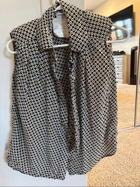 CHANEL Black and White Polka Tie-Neck Sleeveless Top